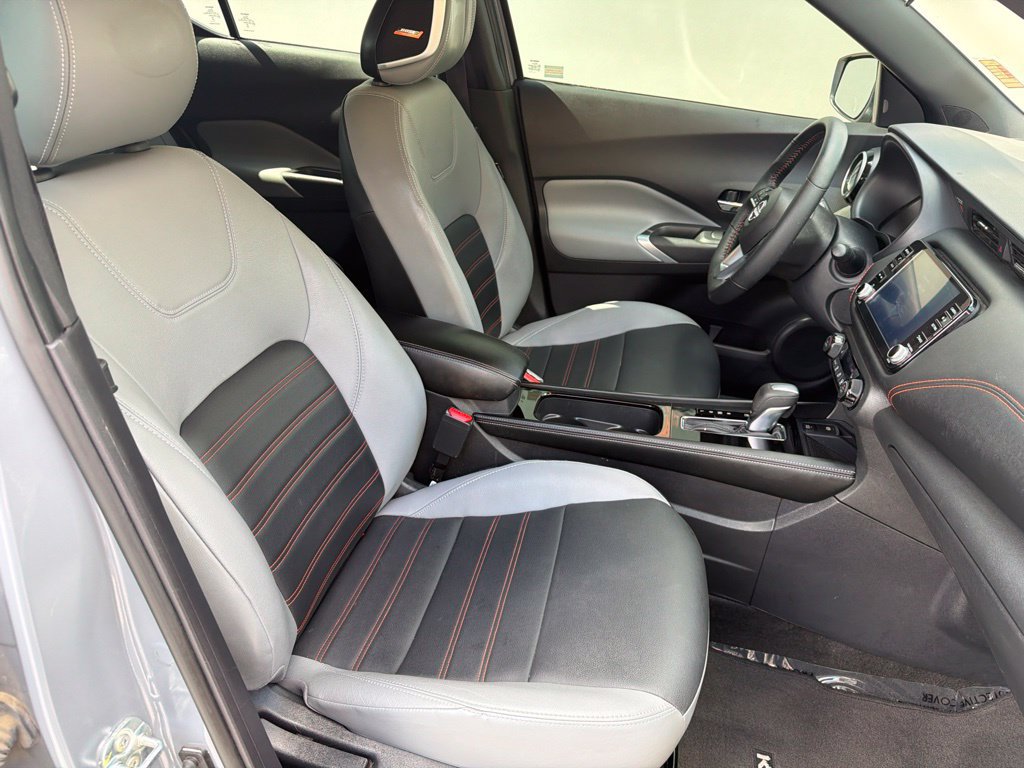 Used 2024 Nissan Kicks SR w/ SR Premium Package FWD image 25