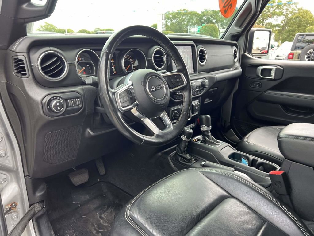 Certified 2020 Jeep Gladiator Overland image 16