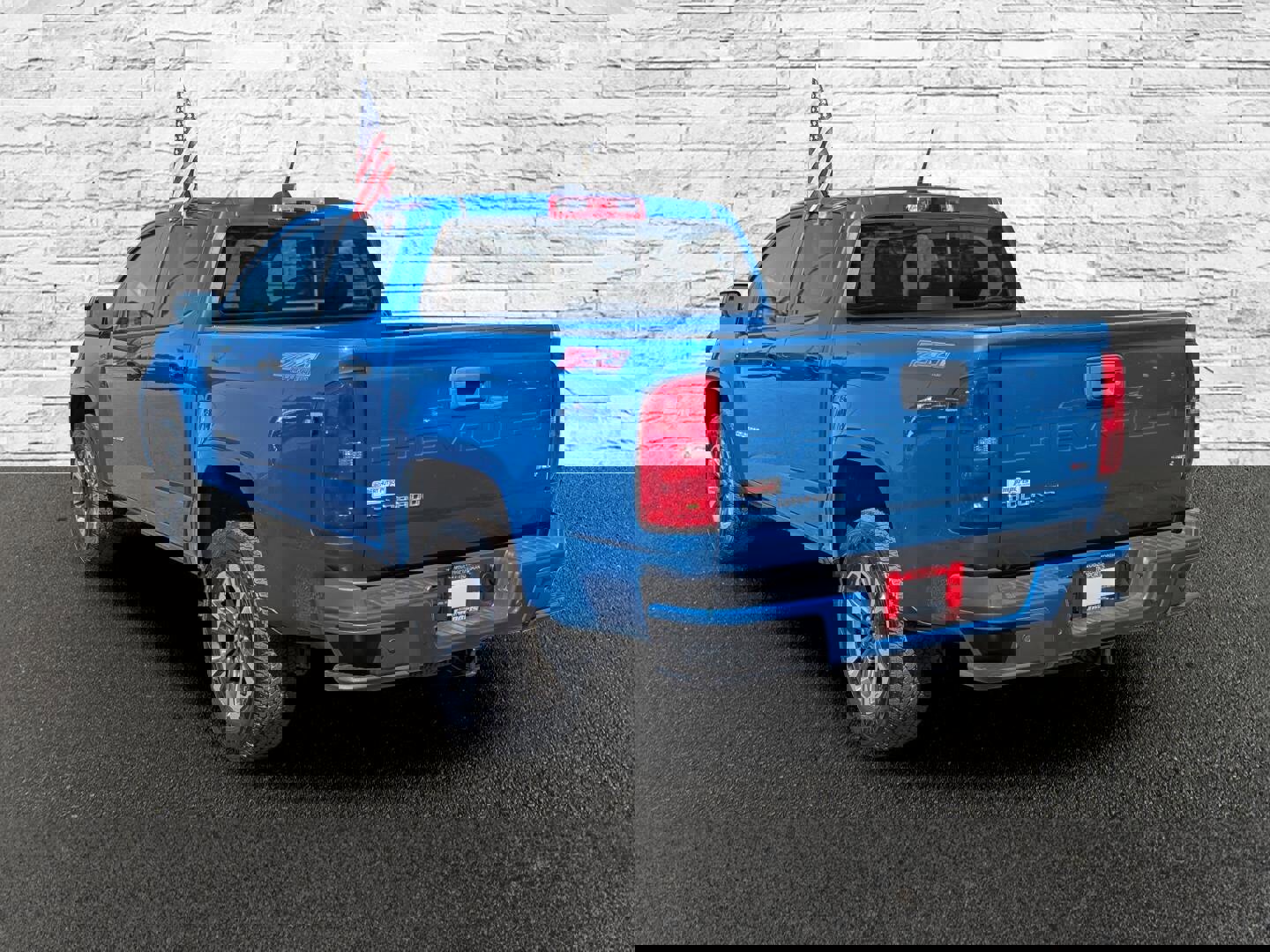 Used 2022 Chevrolet Colorado Z71 w/ Safety Package image 8