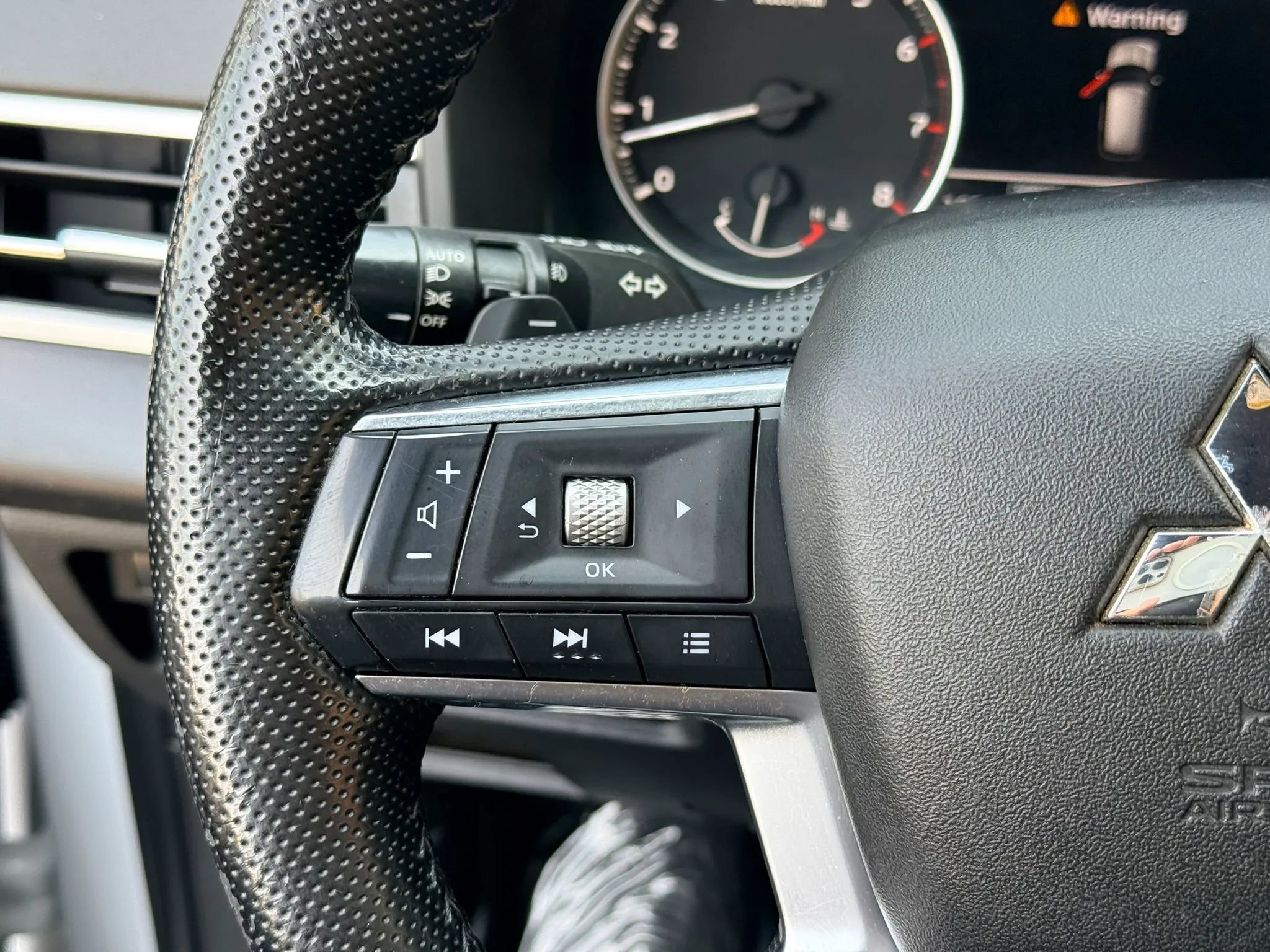 Used 2022 Mitsubishi Outlander SE FWD image 22