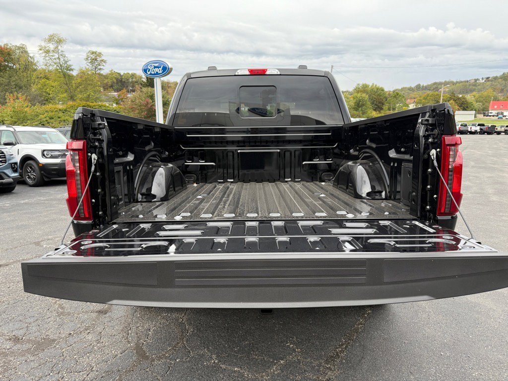 New 2025 Ford F150 XLT image 5