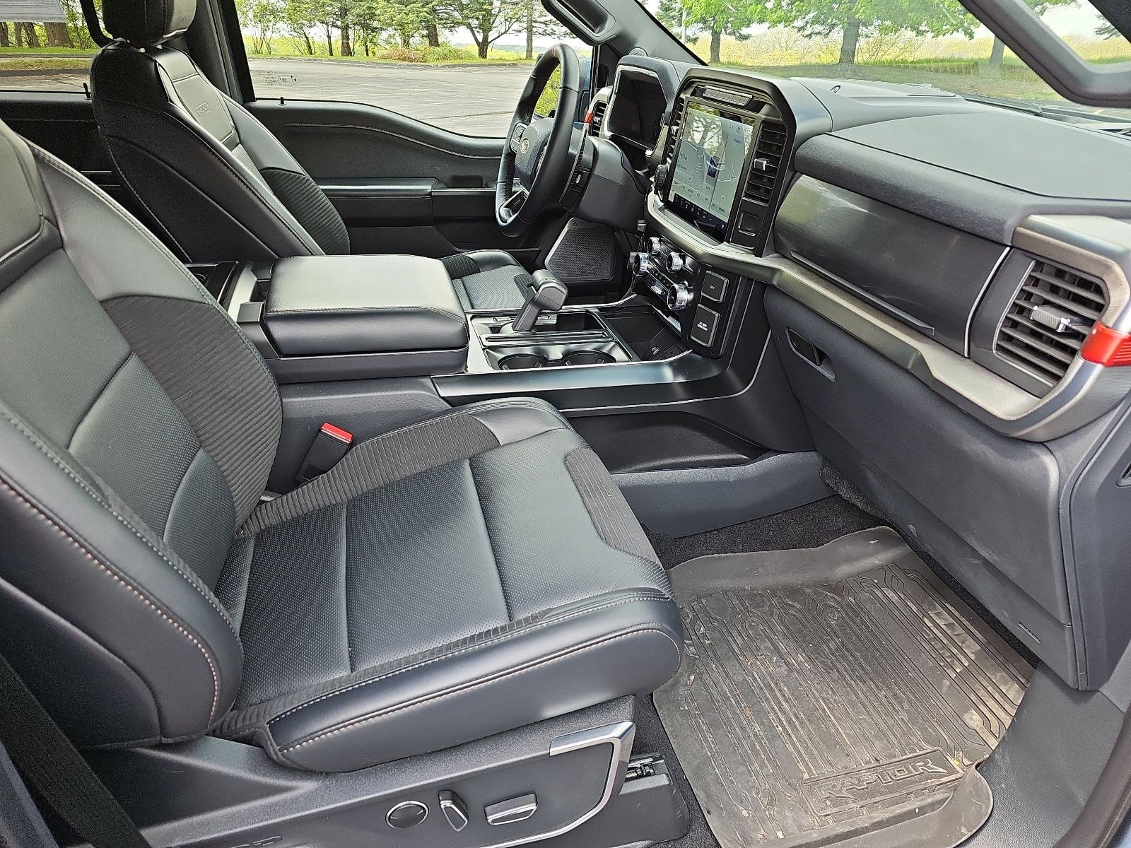 Used 2023 Ford F150 Raptor AWD/4WD image 11