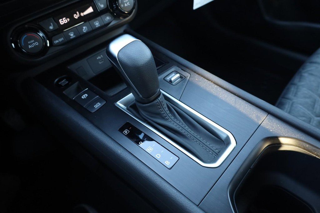 New 2026 Nissan Kicks SV w/ SV Premium Package image 18