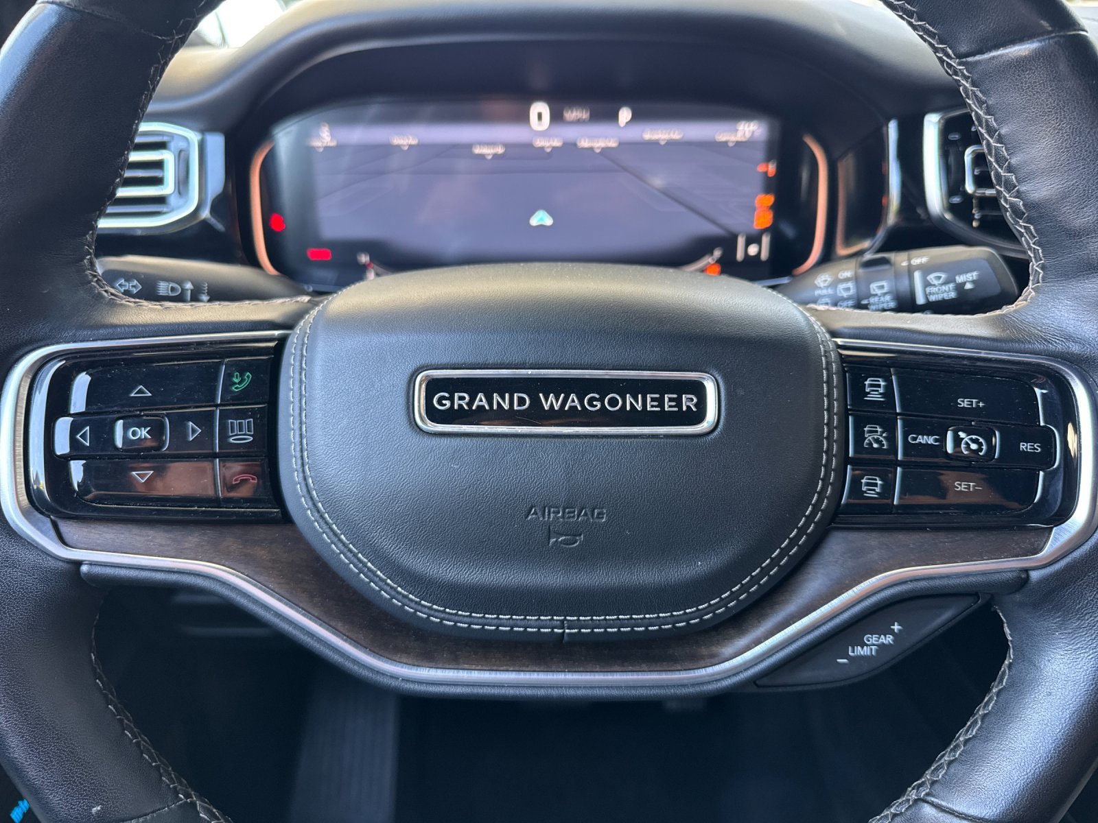 Used 2022 Jeep Grand Wagoneer Series II w/ Premium Group II AWD/4WD image 25