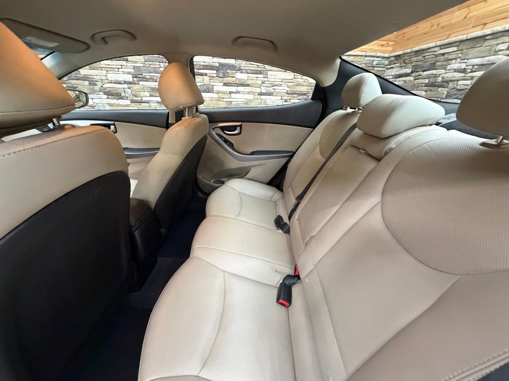 Used 2014 Hyundai Elantra Limited FWD image 28