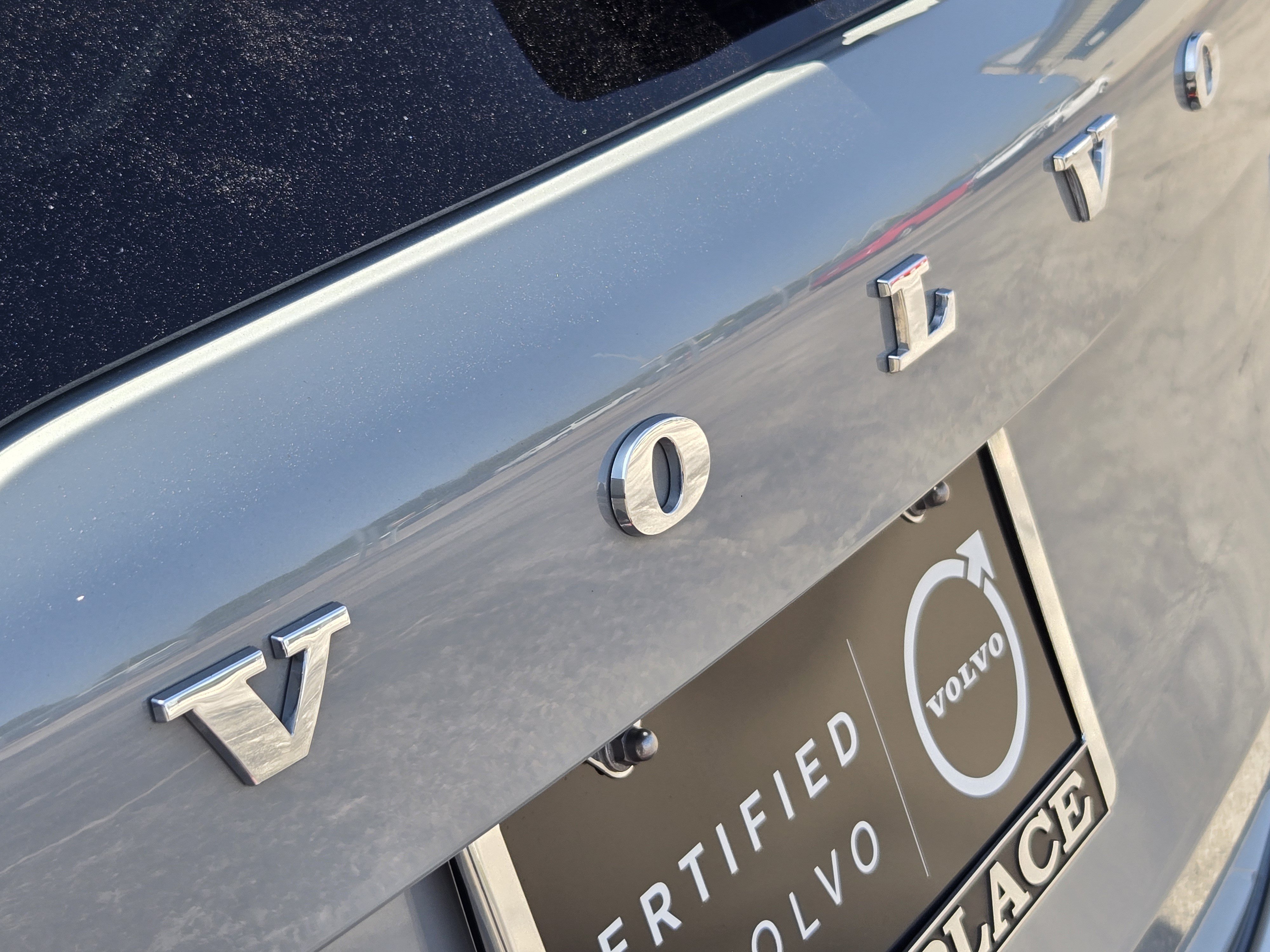 Certified 2026 Volvo XC90 B6 Plus w/ Protection Package Premier AWD/4WD image 40