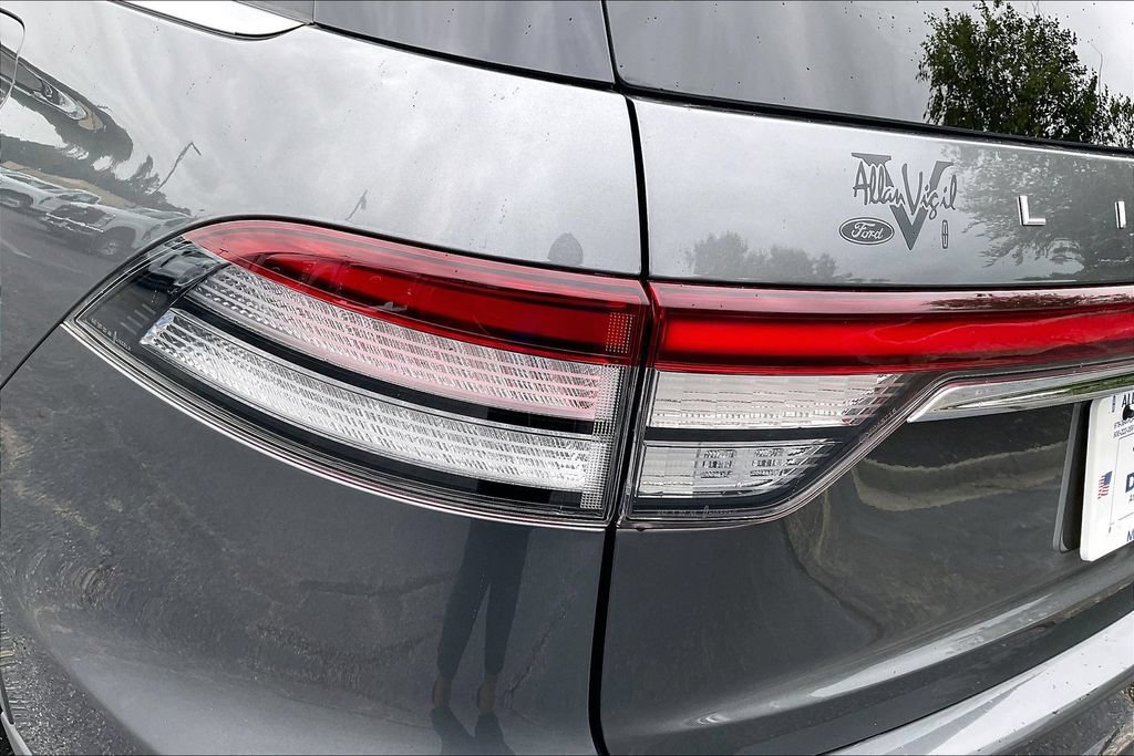 Certified 2023 Lincoln Aviator Reserve w/ Equipment Group 201A RWD image 24