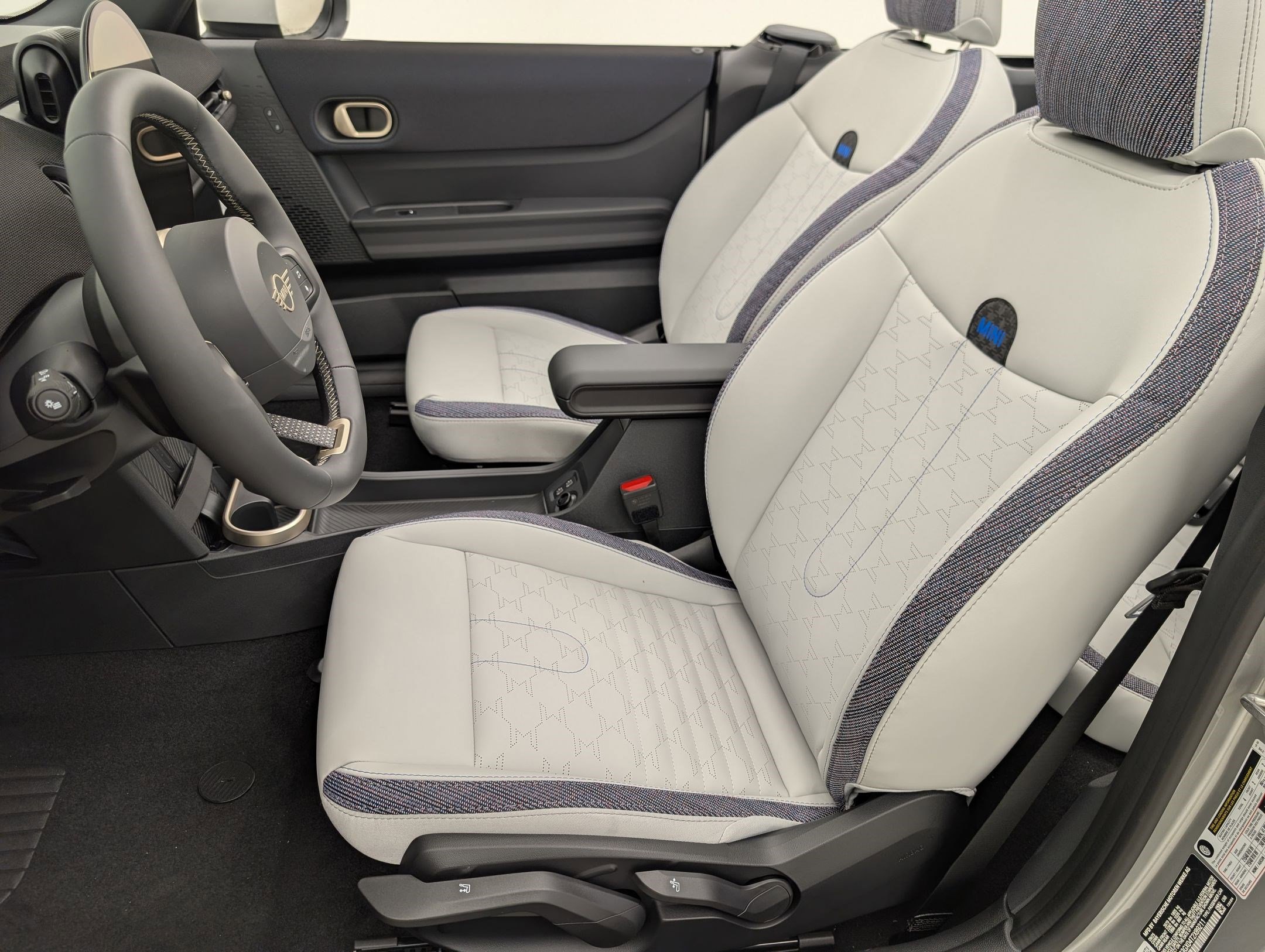 New 2026 MINI Cooper S image 5