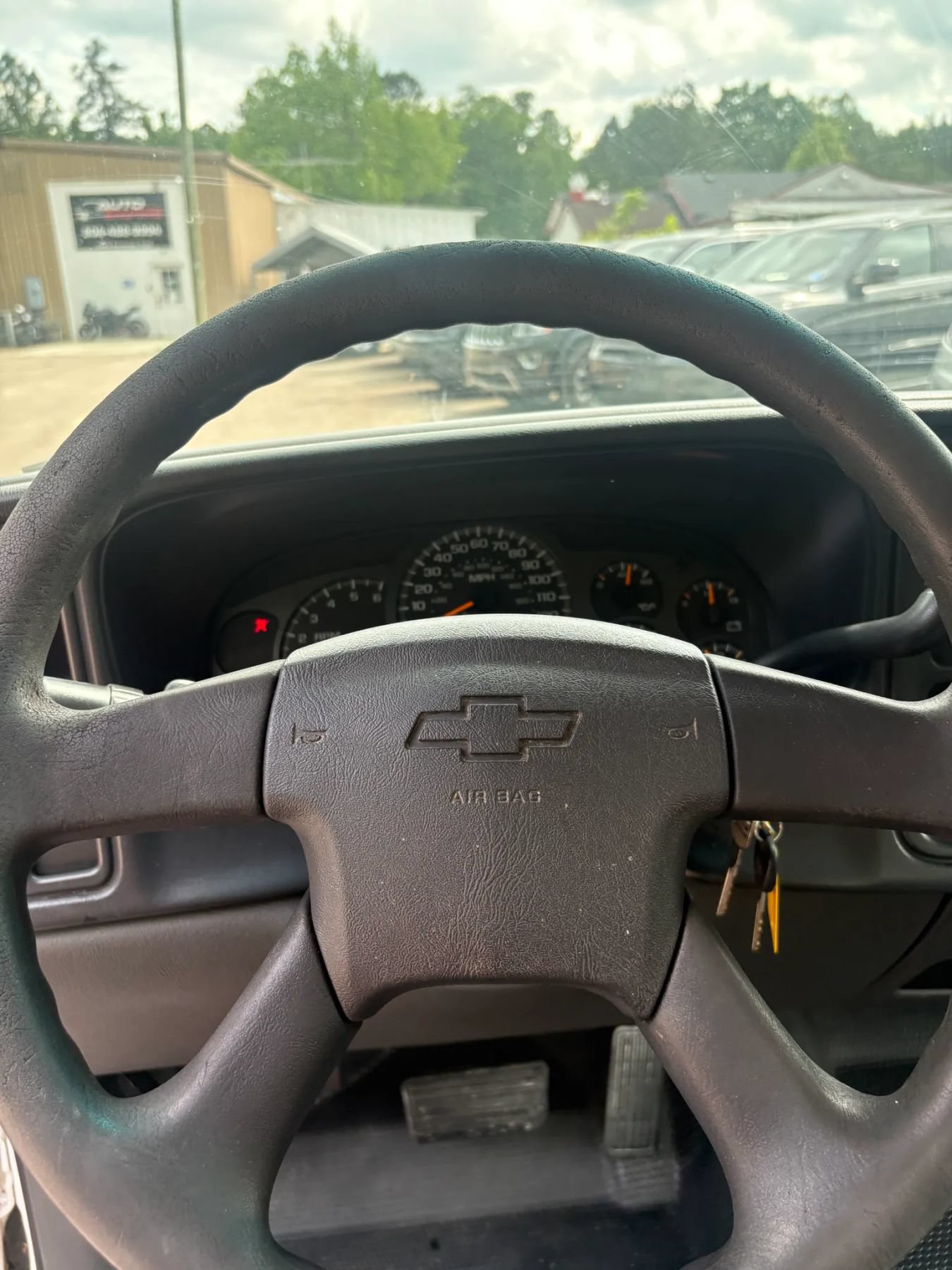 Used 2003 Chevrolet Silverado 1500 W/T RWD image 19