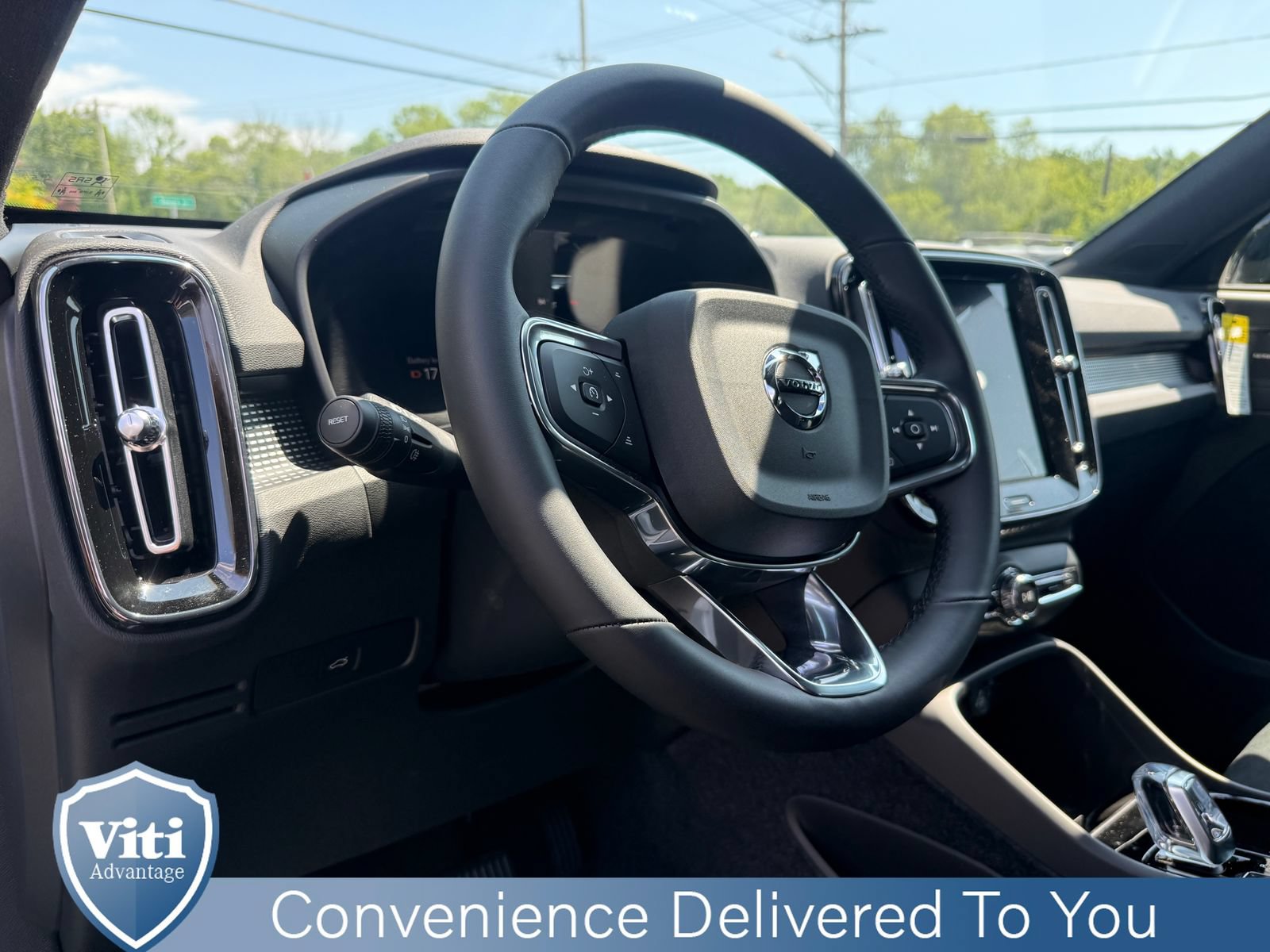New 2026 Volvo EX40 Ultra AWD/4WD image 12