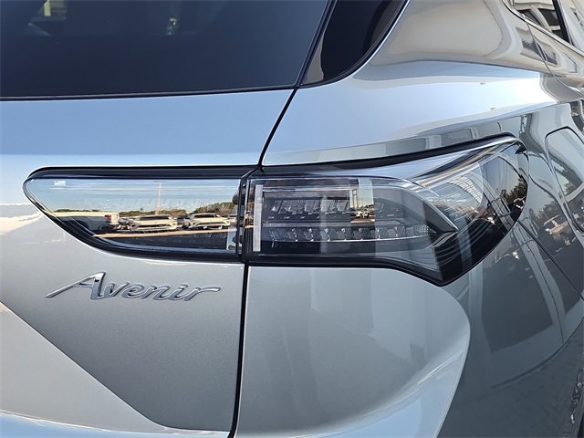 New 2026 Buick Envision Avenir image 8