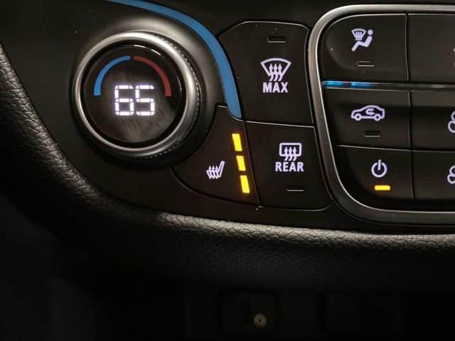 Used 2018 Chevrolet Equinox LT image 48