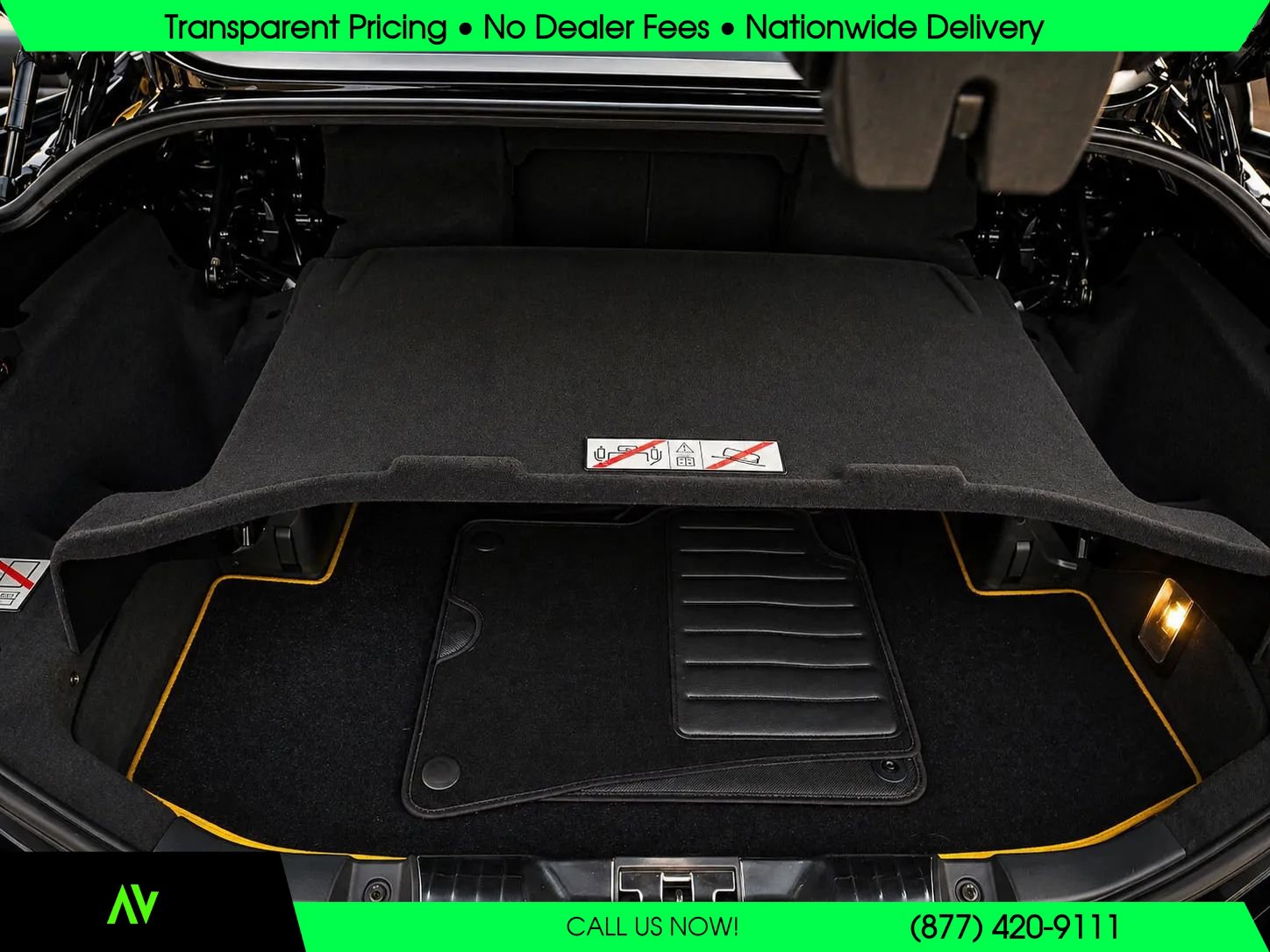 Used 2013 Ferrari California RWD image 11