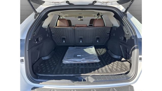 Used 2022 Subaru Outback Touring XT image 30