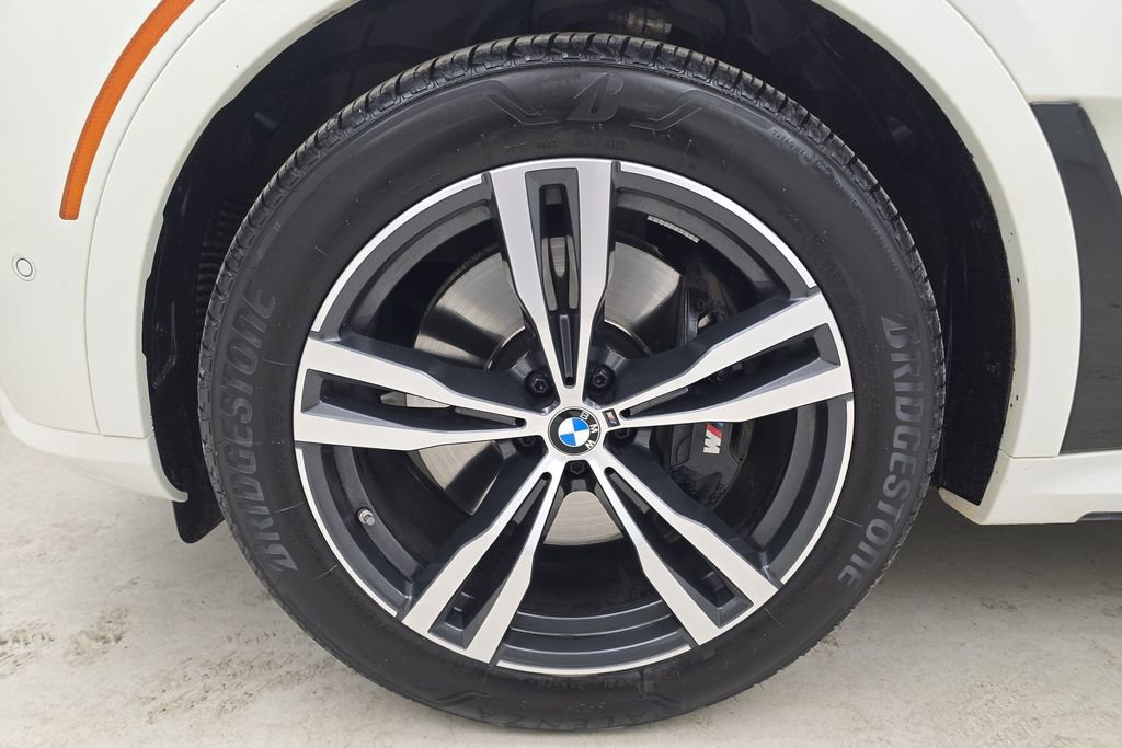 Certified 2024 BMW X7 xDrive40i w/ Executive Package image 11