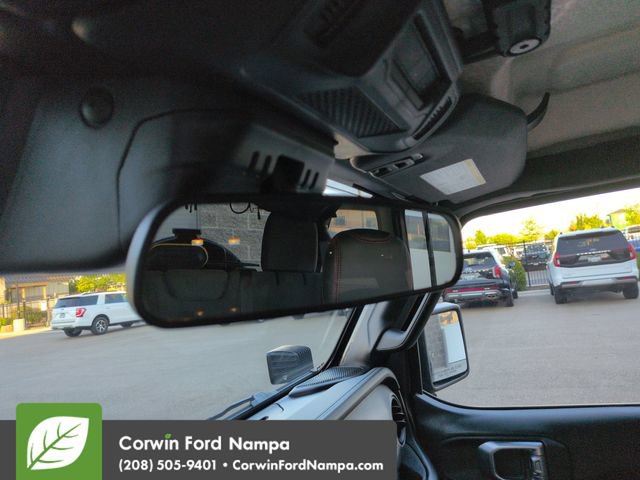 Used 2024 Jeep Wrangler Unlimited Rubicon AWD/4WD image 21
