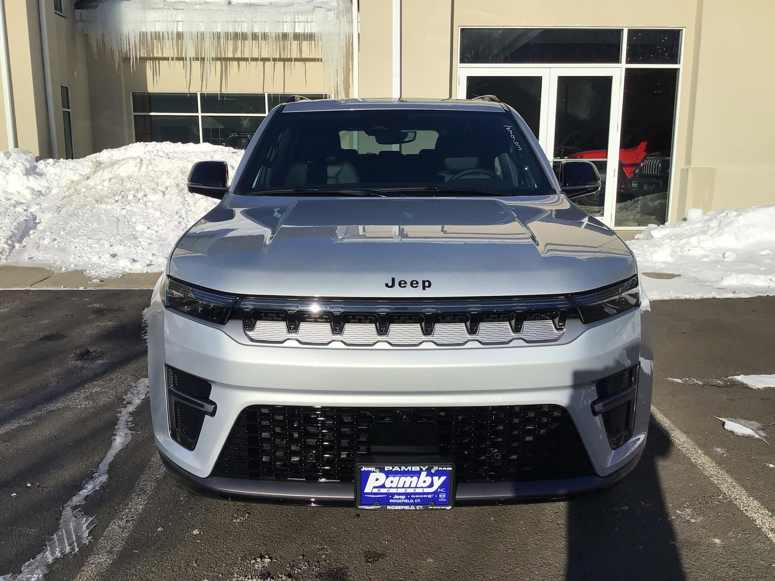 New 2026 Jeep Grand Wagoneer 4WD image 2