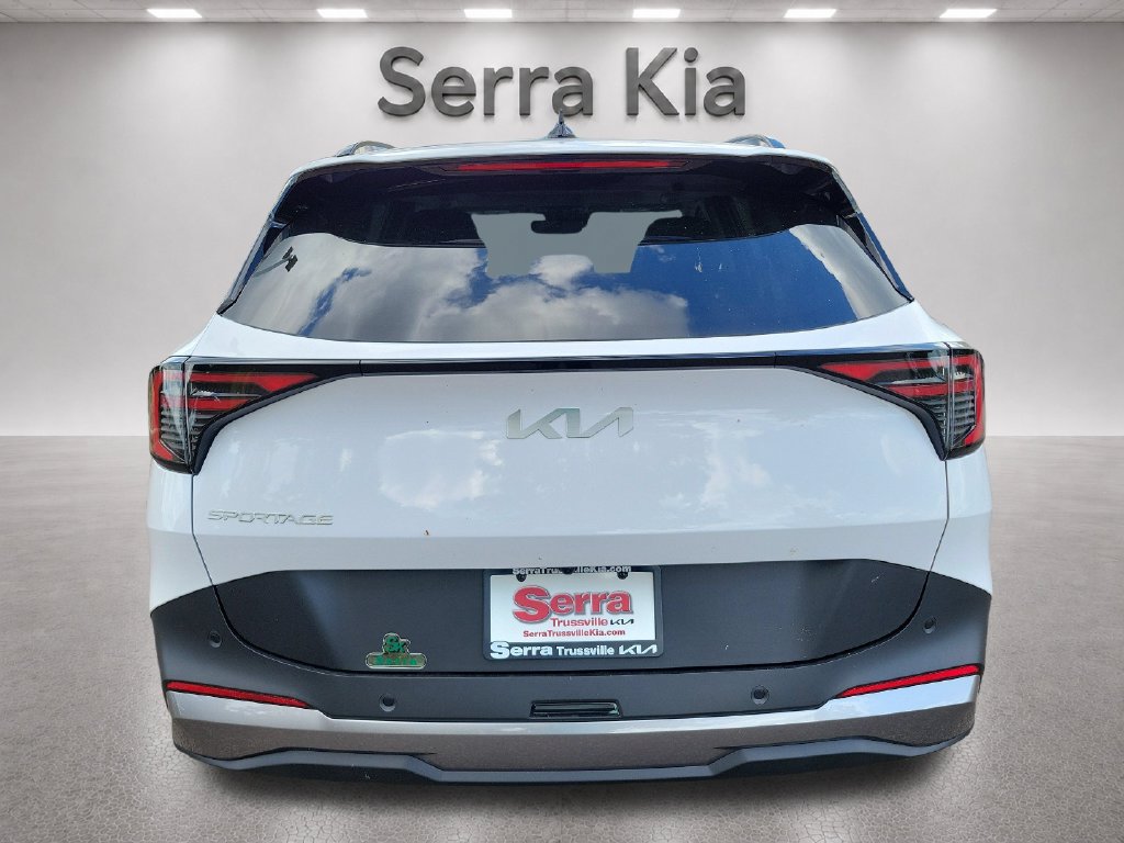 New 2027 Kia Sportage EX FWD image 4