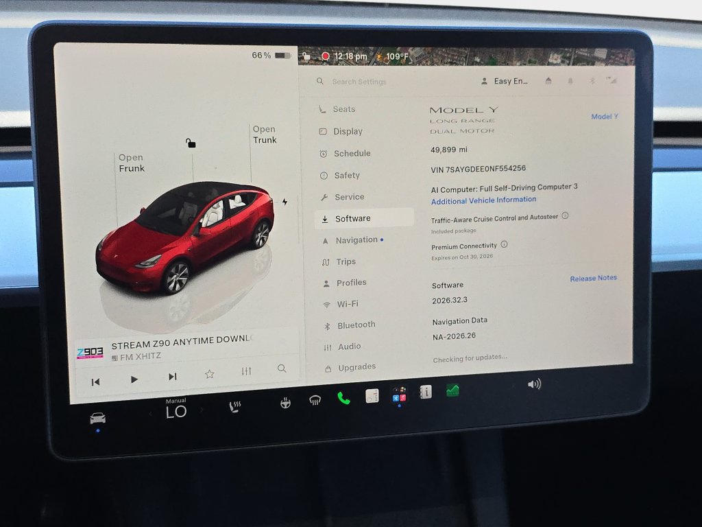 Used 2022 Tesla Model Y Long Range AWD/4WD image 25