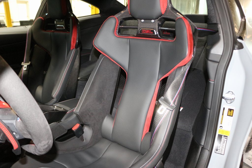 Used 2023 BMW M4 CSL image 11