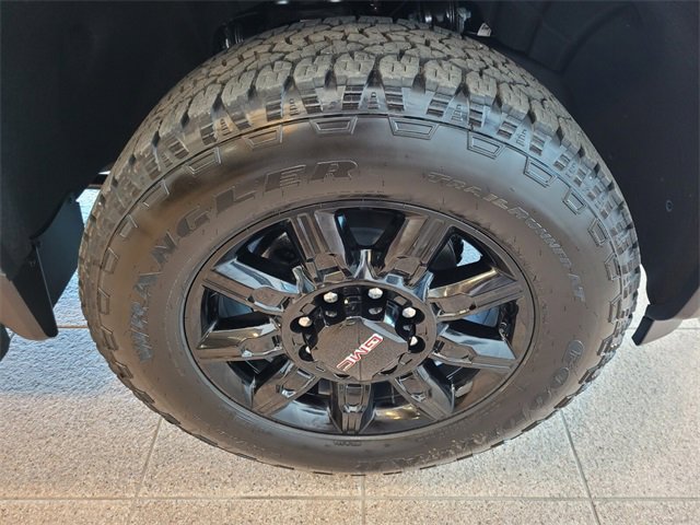 New 2026 GMC Sierra 2500 AT4 w/ AT4 Premium Plus Package image 19