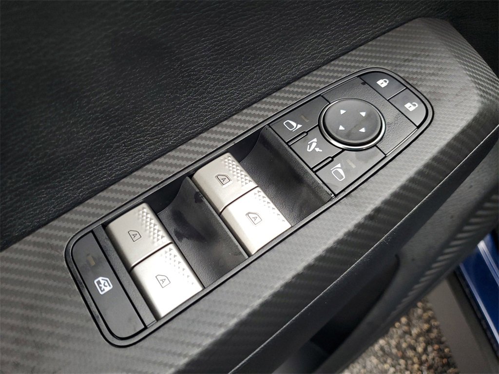 New 2025 Mitsubishi Outlander SEL image 16