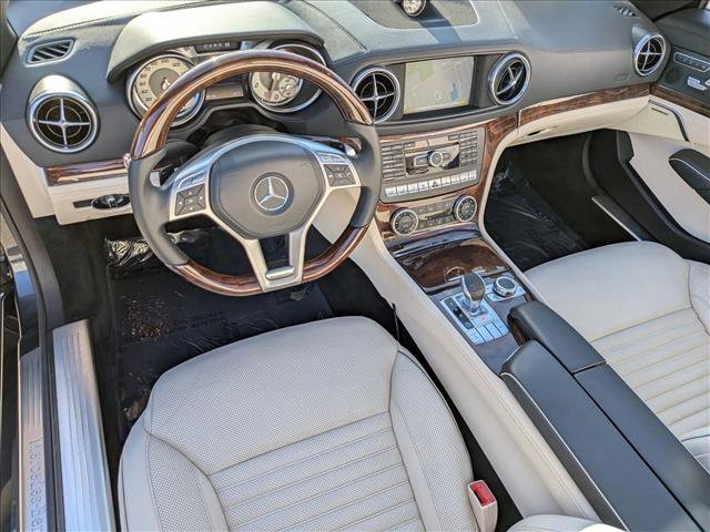 Used 2013 Mercedes-Benz SL 550 image 10