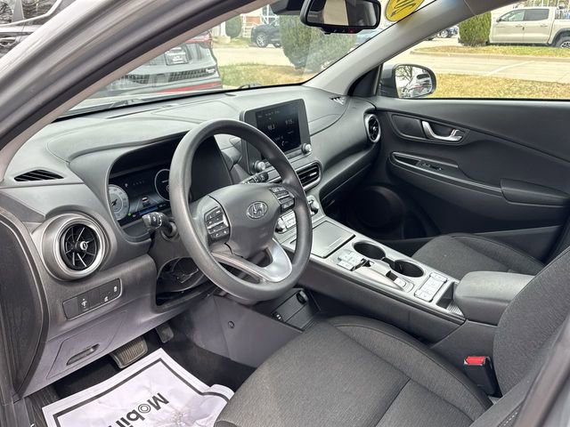 Used 2023 Hyundai Kona SE image 12