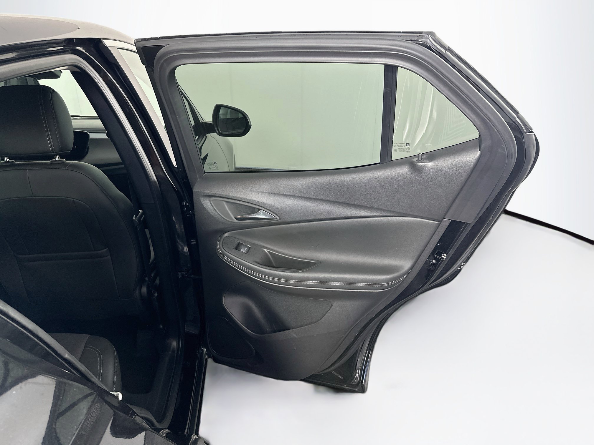 Used 2025 Buick Encore GX Preferred FWD image 31