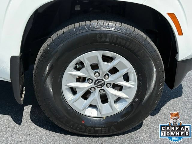 Used 2024 Nissan Frontier SV AWD/4WD image 30