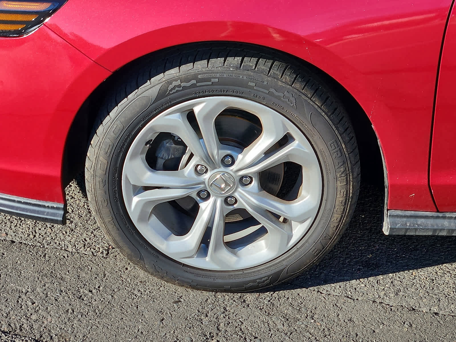 Used 2024 Honda Accord LX image 9