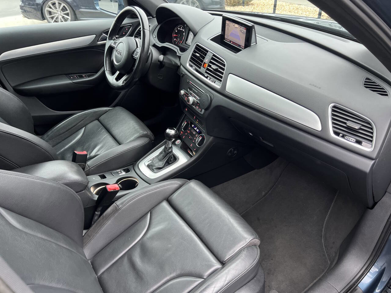 Used 2016 Audi Q3 2.0T Premium Plus w/ Sport Package image 17