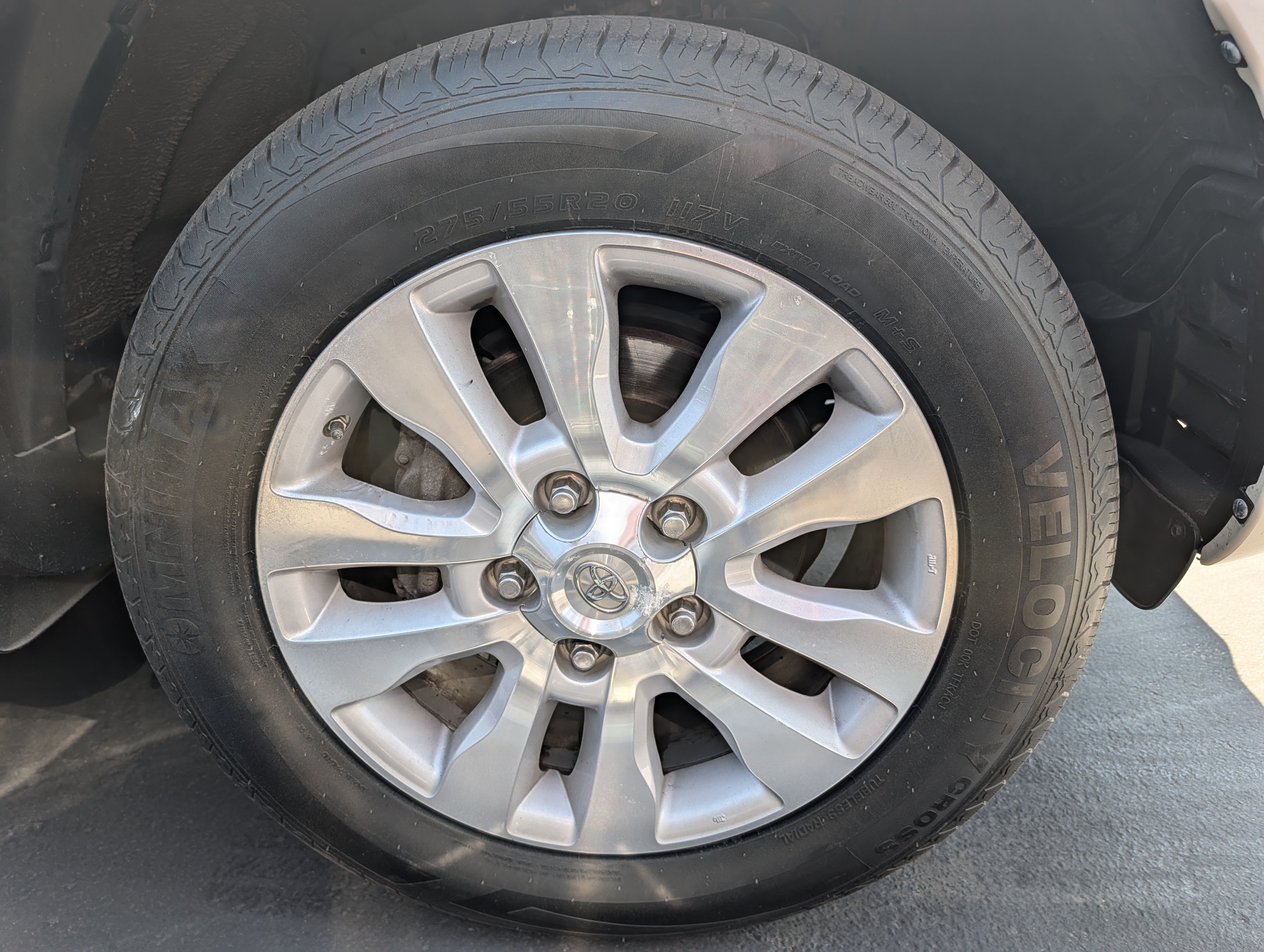 Used 2016 Toyota Sequoia Platinum AWD/4WD image 15