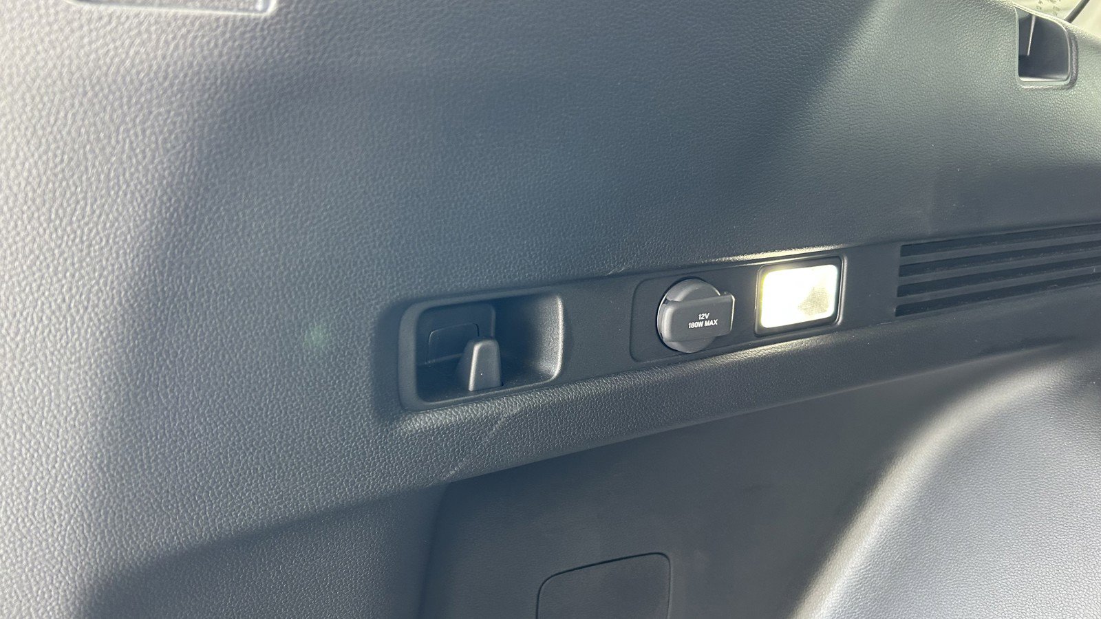 Used 2025 Honda CR-V EX-L image 15