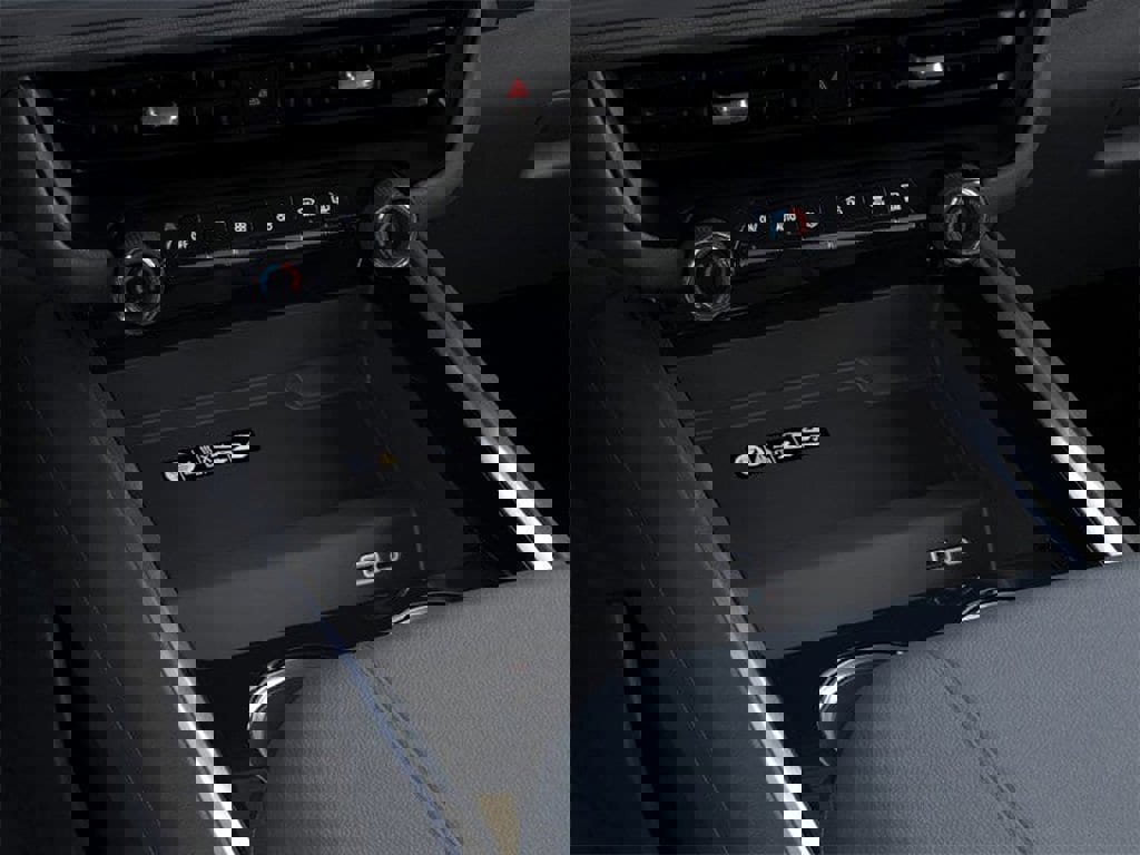 New 2026 Chevrolet Suburban LT image 23