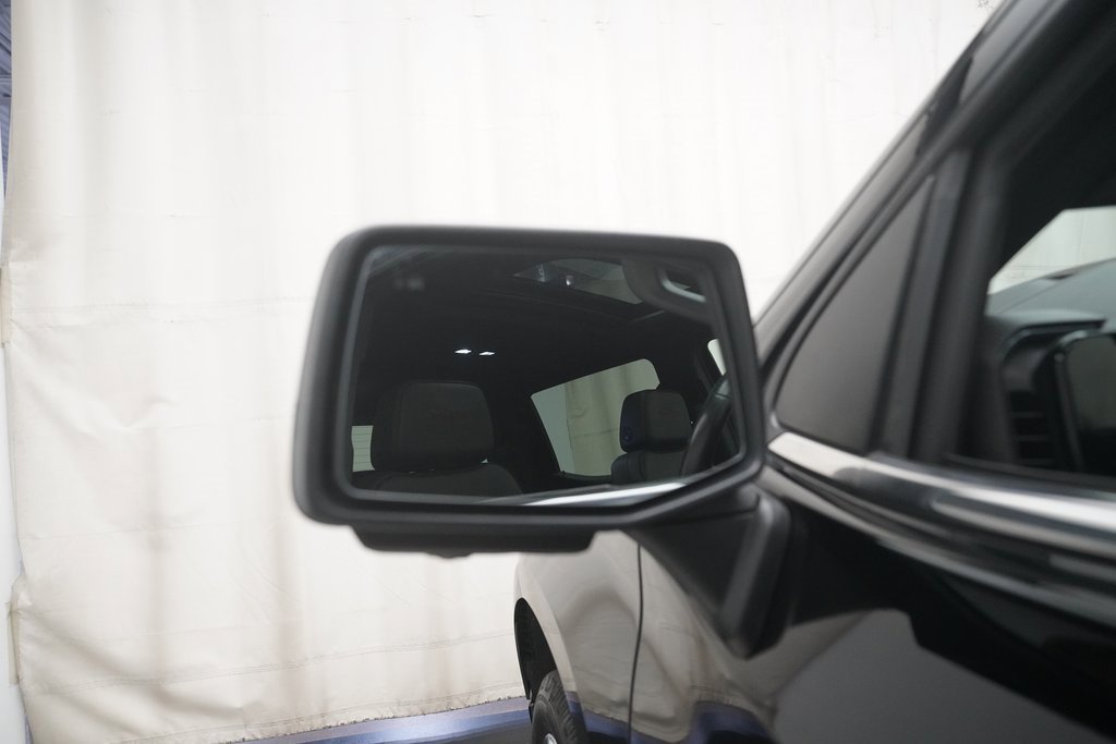 Used 2024 Chevrolet Silverado 1500 High Country image 24