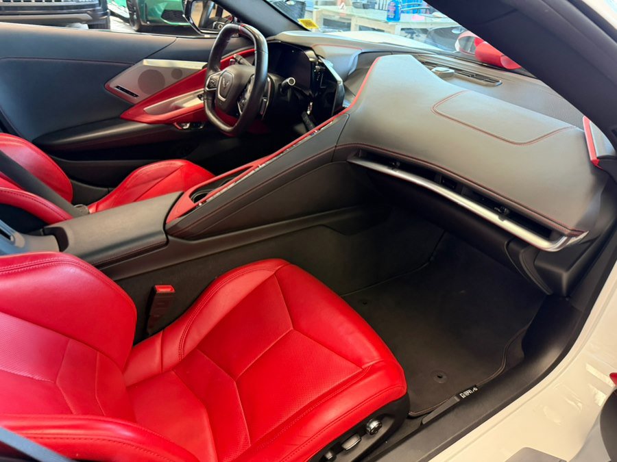 Used 2021 Chevrolet Corvette Stingray Preferred Cpe w/ Engine Appearance Package image 41