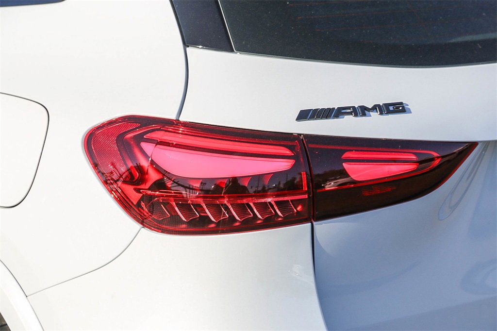 Used 2024 Mercedes-Benz GLA 35 AMG 4MATIC image 9