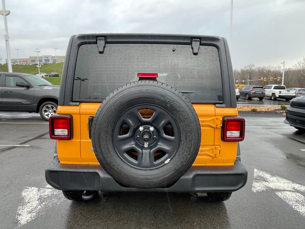 Certified 2018 Jeep Wrangler Unlimited Sport image 4