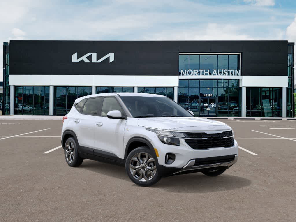 New 2026 Kia Seltos LX image 8