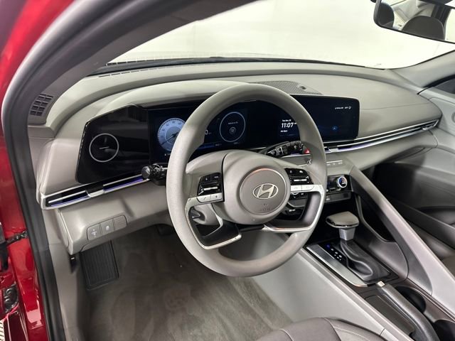 Certified 2024 Hyundai Elantra SEL image 13