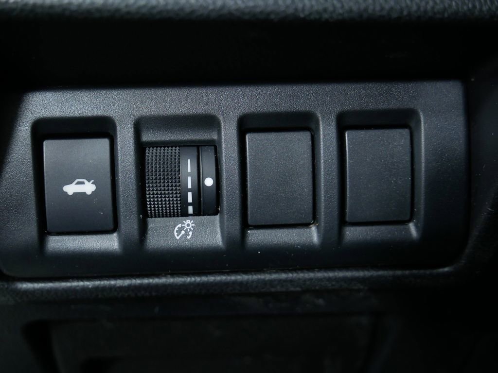 Used 2025 Subaru Legacy Premium w/ Popular Package #1 AWD/4WD image 24