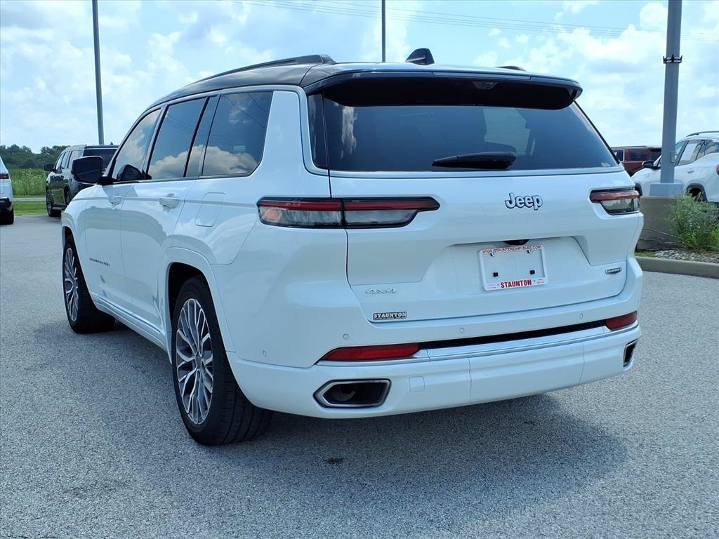 Used 2025 Jeep Grand Cherokee L Summit AWD/4WD image 30