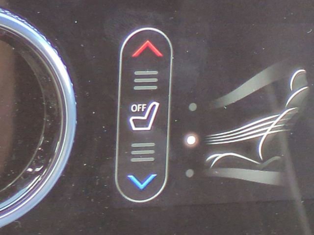 Certified 2025 Genesis GV70 3.5T Sport w/ Sport Advanced Package image 23