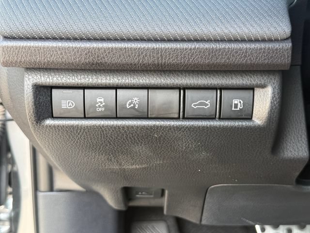 Used 2026 Toyota Camry SE w/ Convenience Package FWD image 21