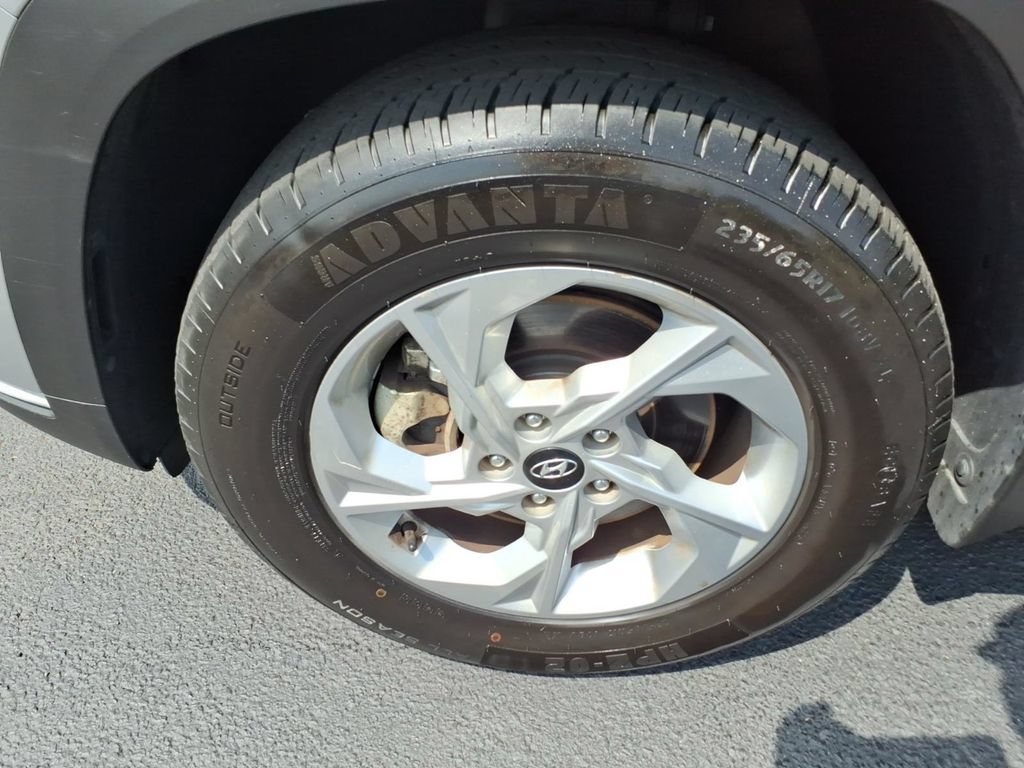 Used 2023 Hyundai Tucson SE AWD/4WD image 8