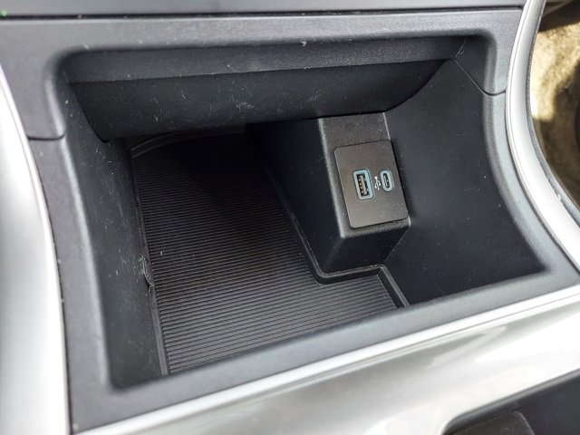 Used 2024 Ford Edge SEL image 21