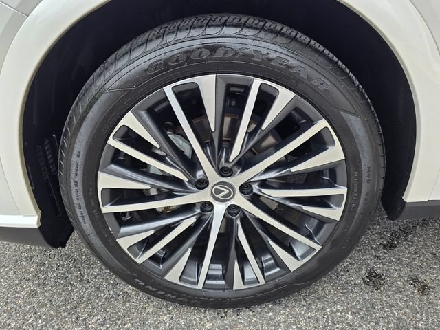 Used 2023 Lexus RX 350 w/ Accessory Package (Z1) AWD/4WD image 28