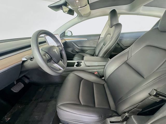 Used 2023 Tesla Model 3 Standard Range image 21