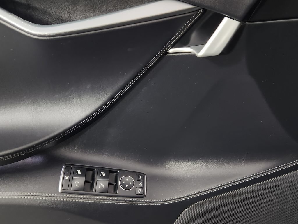 Used 2019 Tesla Model S Long Range AWD/4WD image 12